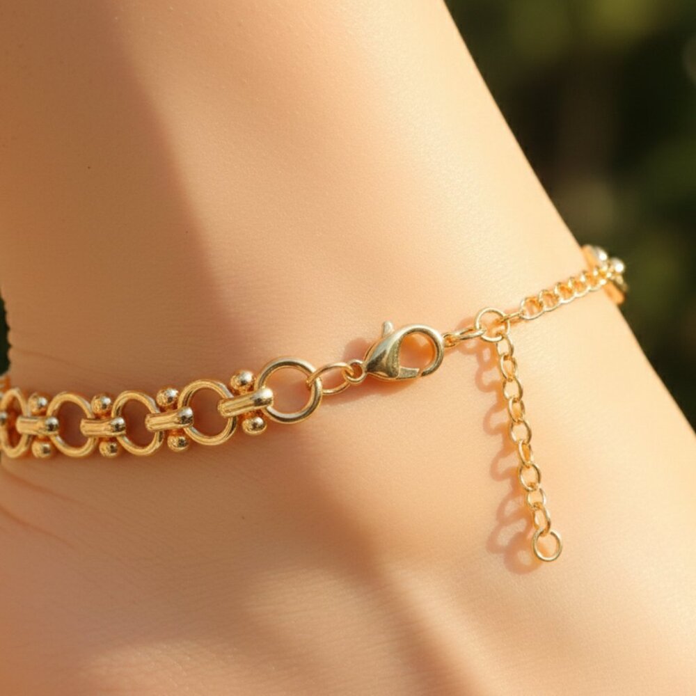 "Handmade Anklet – Elegant & Delicate Jewelry for Women | UNVRC1607 - Picture 3 of 5
